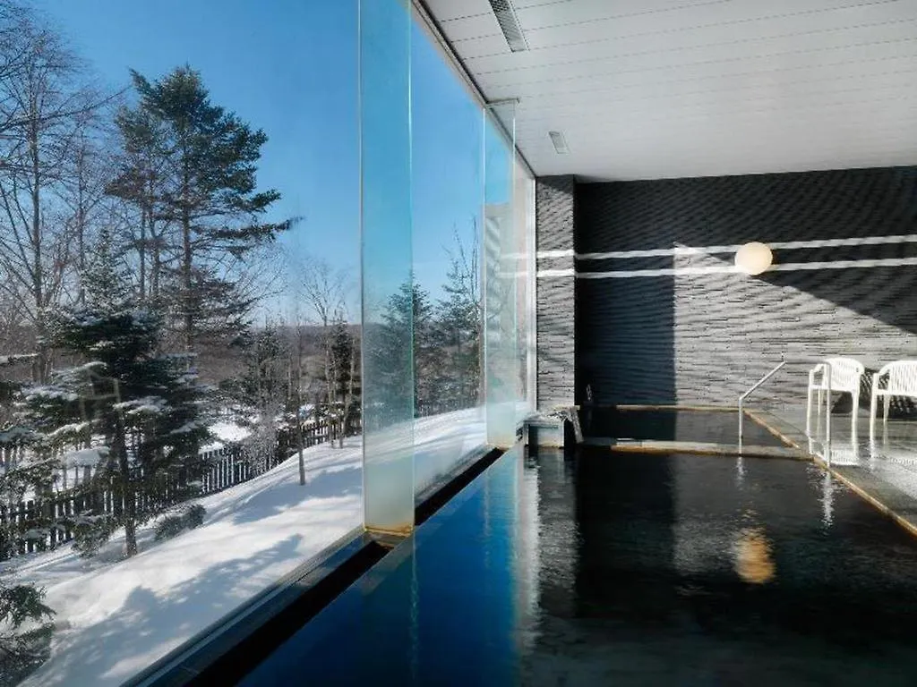 Sapporo Kitahiroshima Classe Hotel اليابان
