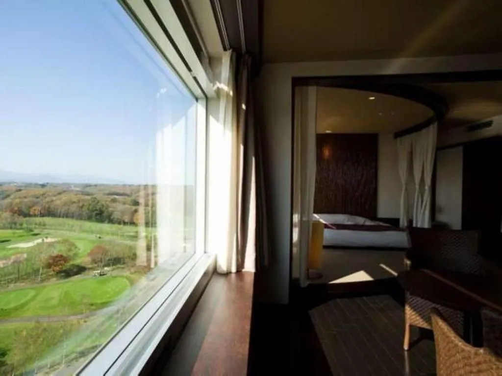 Sapporo Kitahiroshima Classe Hotel اليابان